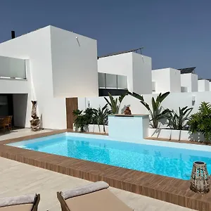 villa-luna-1.in-canary-islands.com/